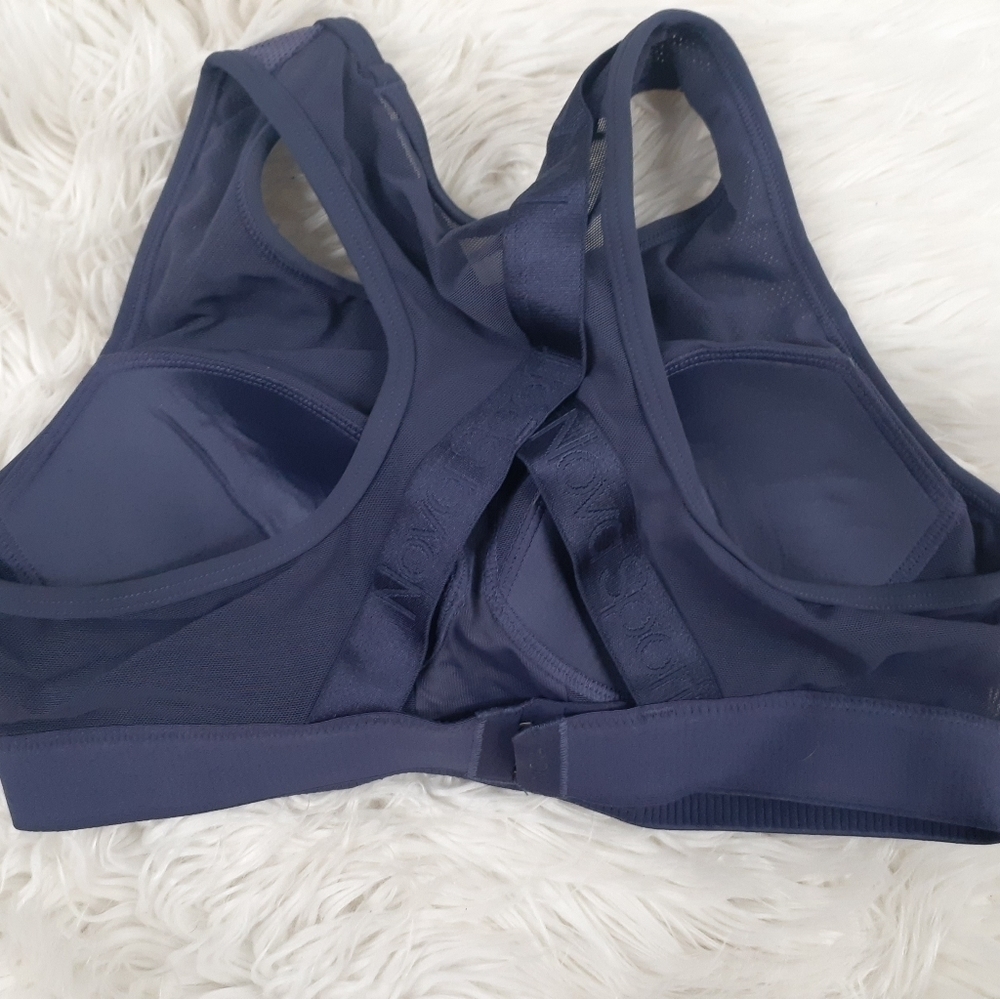 Fashion Nova Blue Sports Bra Size XS - Picture 2 of 3